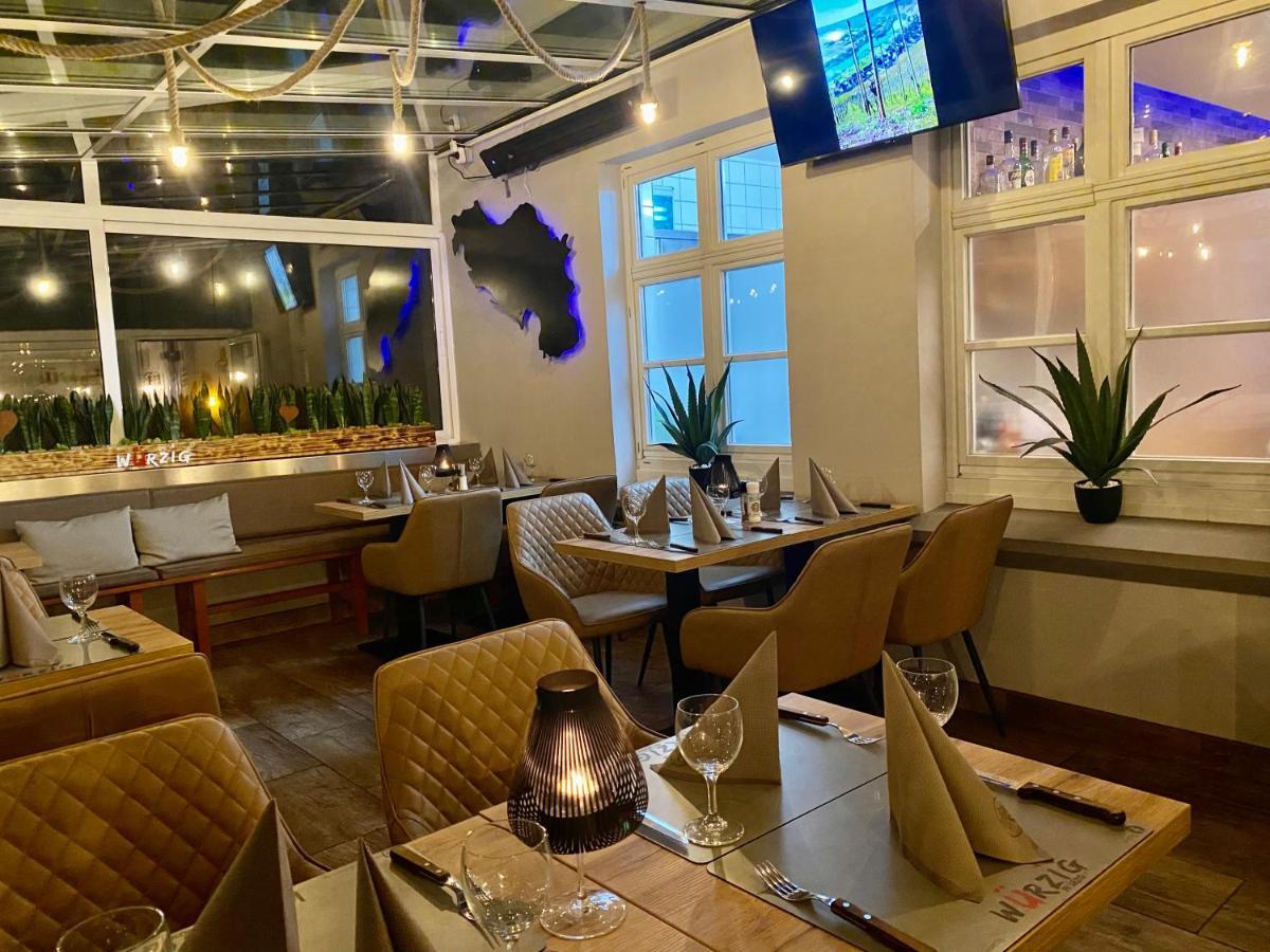 Hotel Restaurant Wuerzig In 乌尔齐希 外观 照片